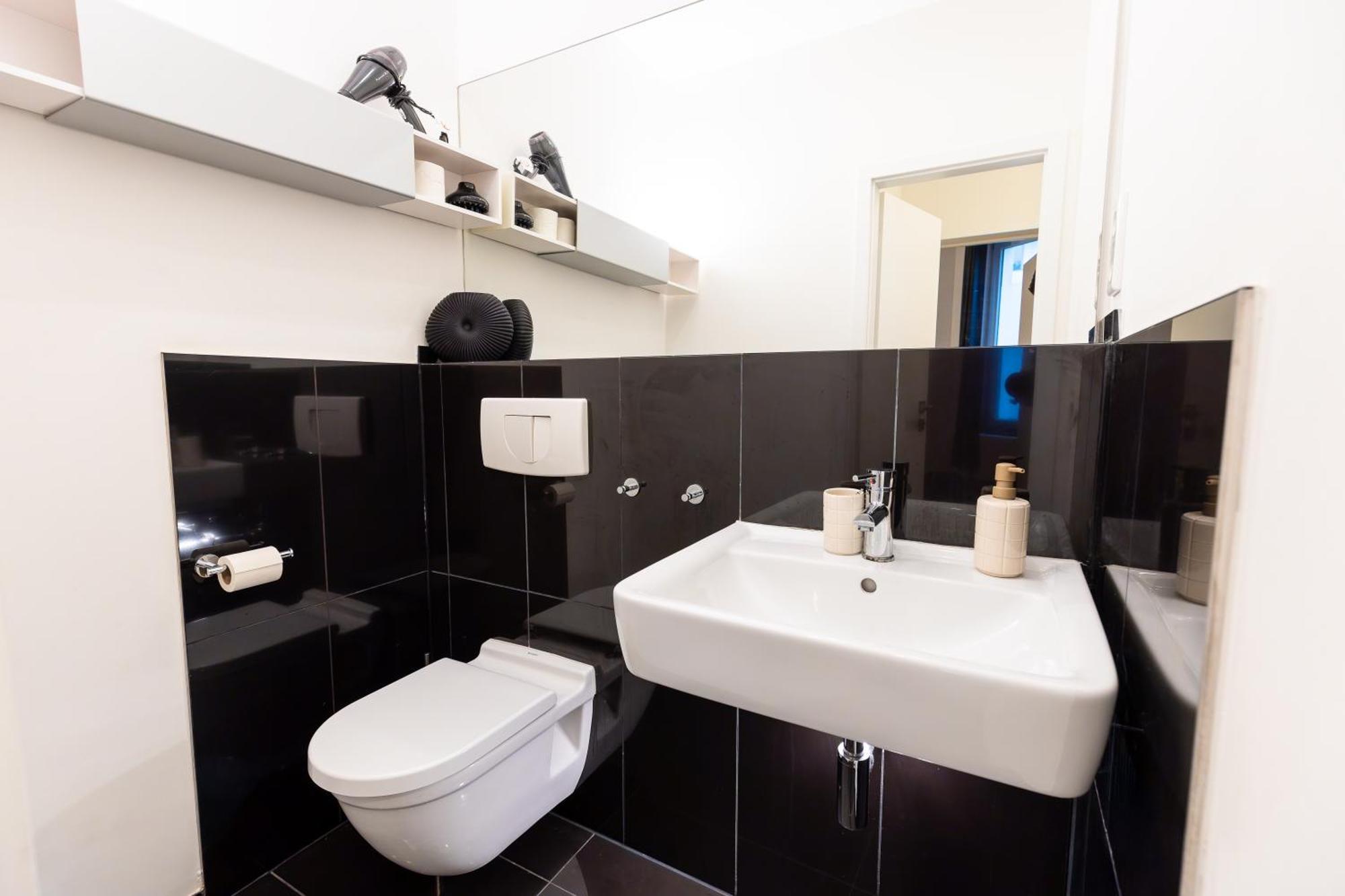 Pempelfort Luxury Townhouse Apartment Düsseldorf